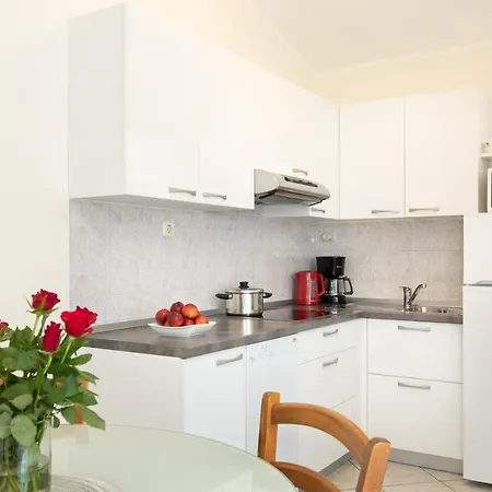 Apartments Dujmovic Ivo 1 Baska  Exterior photo
