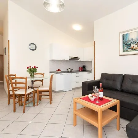 Apartments Dujmovic Ivo 1 Baska  Exterior photo