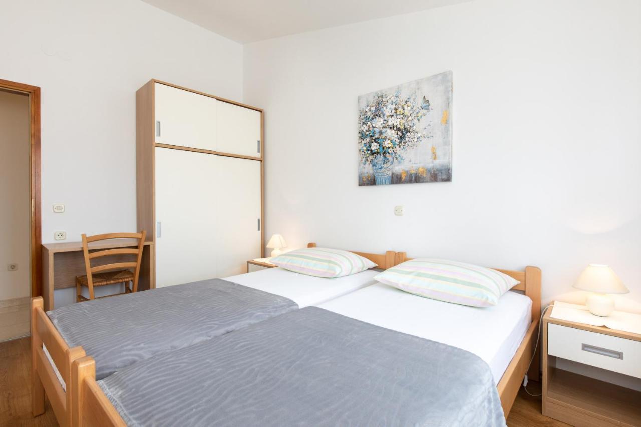 Apartments Dujmovic Ivo 1 Baska (Krk)