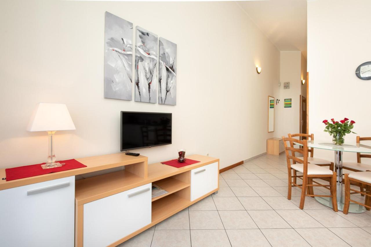 Apartments Dujmovic Ivo 1 Baska (Krk)