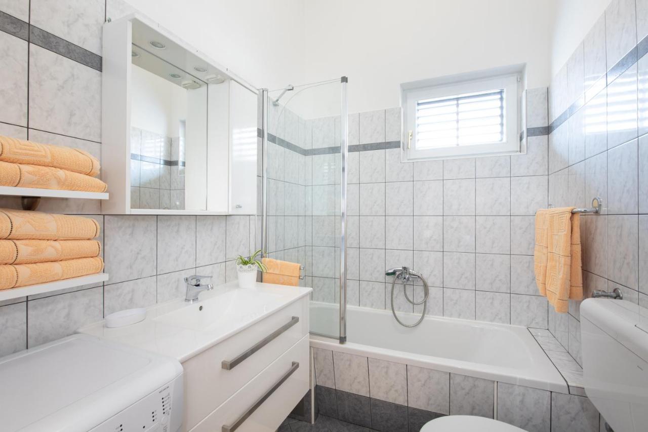 Apartments Dujmovic Ivo 1 Apartment Baska (Krk)