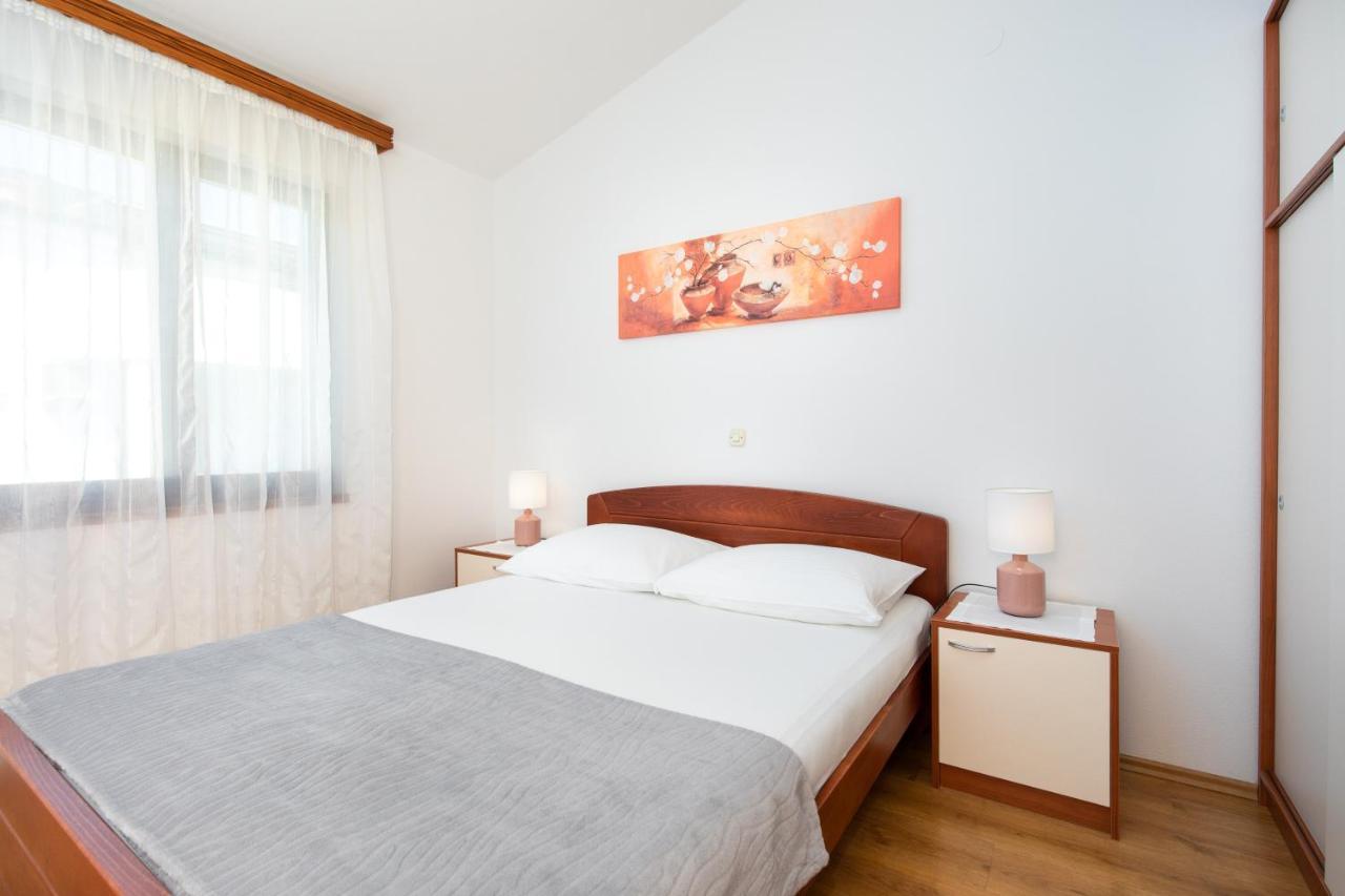 Apartments Dujmovic Ivo 1 Apartment Baska (Krk)