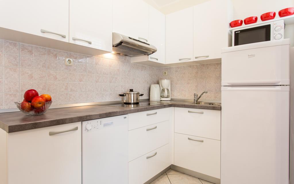 Apartment Apartments Dujmovic Ivo 1