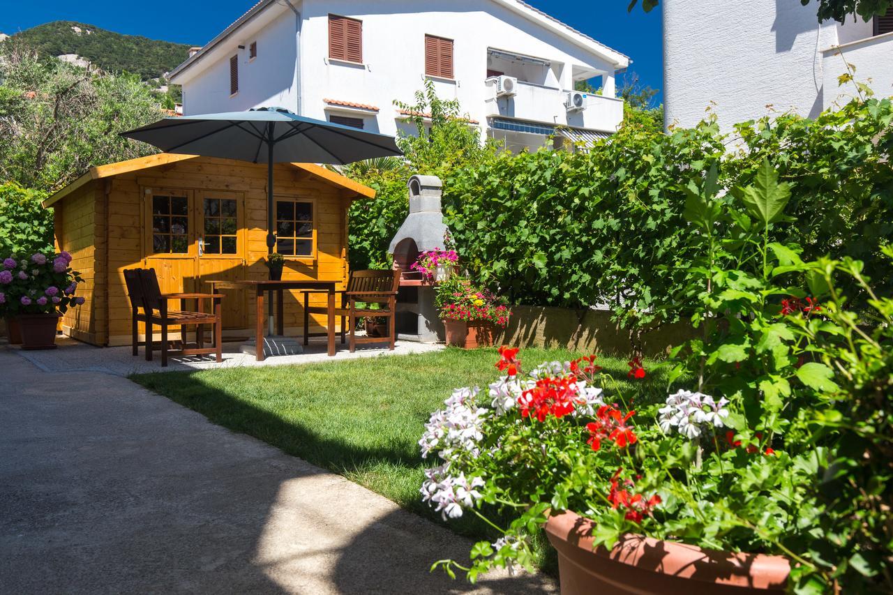 Apartments Dujmovic Ivo 1 Apartment